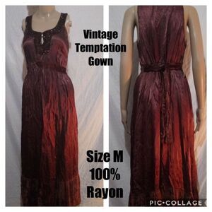 🎁NWT Vintage Temptation Gown